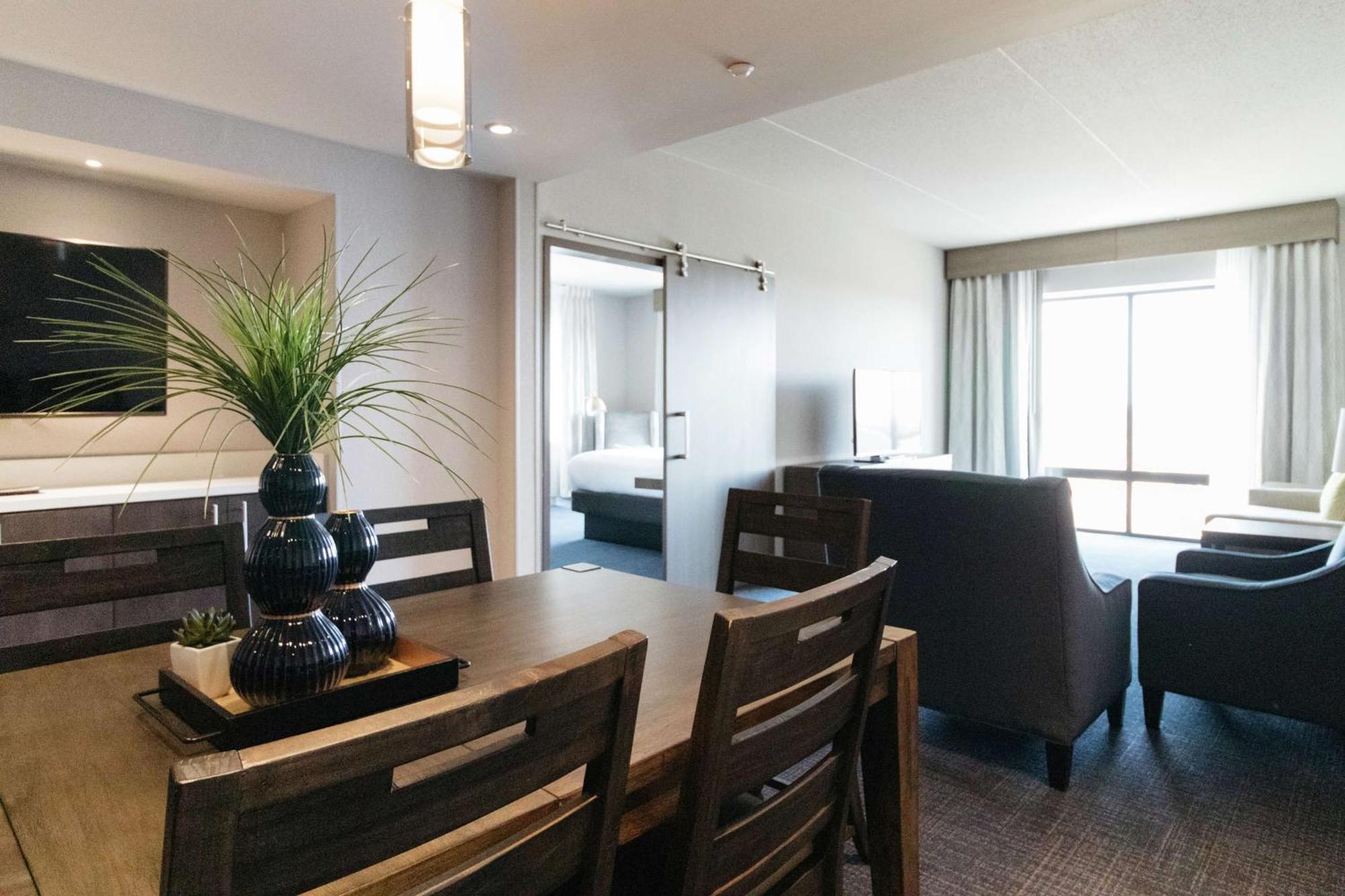 Hilton Garden Madison Hotel Sun Prairie